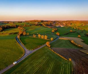 Visión a largo plazo para las zonas rurales: por unas zonas rurales de la UE más fuertes, conectadas, resilientes y prósperas