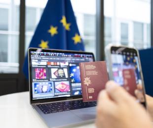 Pasaportes y documentos de identidad digitales