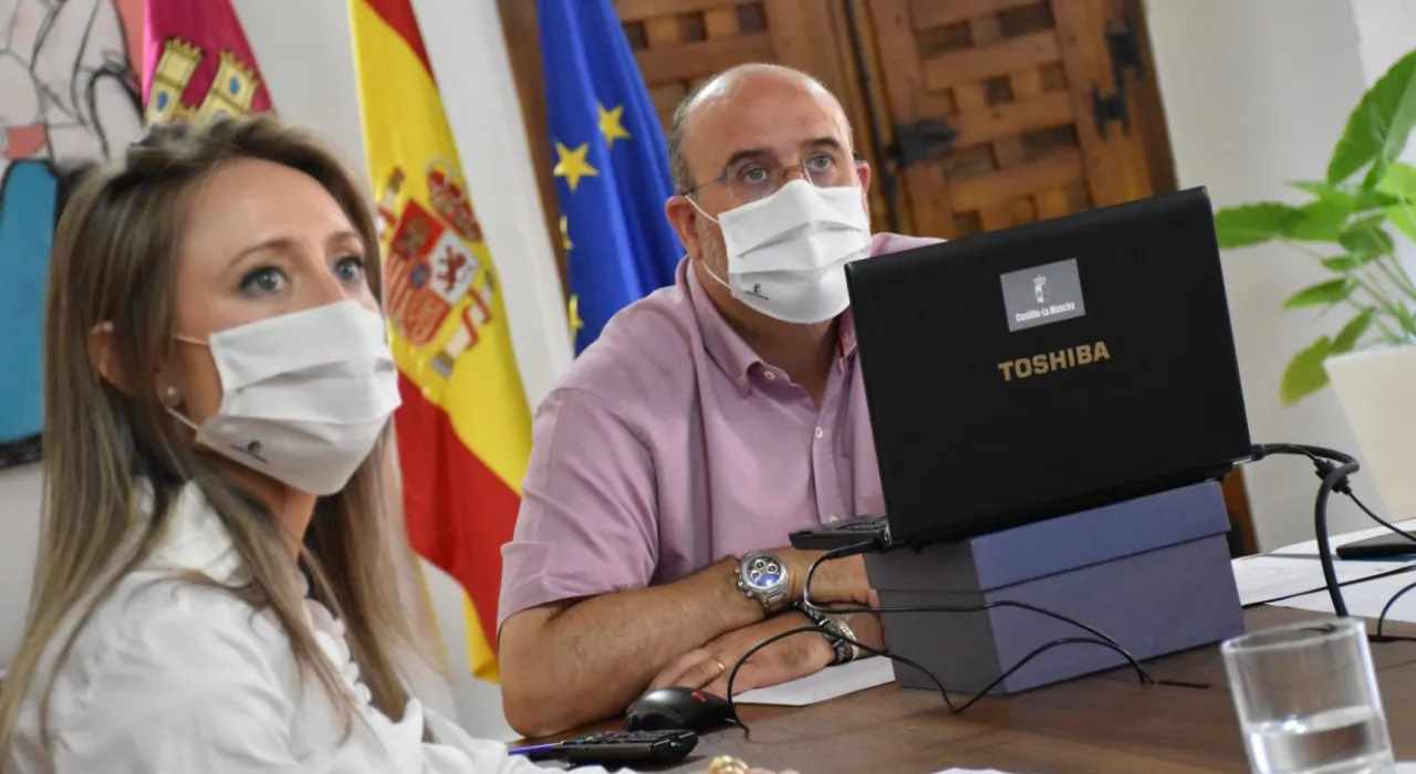Castilla-La Mancha, Aragón y Castilla y León avanzan en la solicitud al Gobierno central para implantar ayudas a empresas en Teruel, Cuenca y Soria