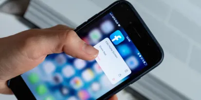 La Comisión multa a Meta